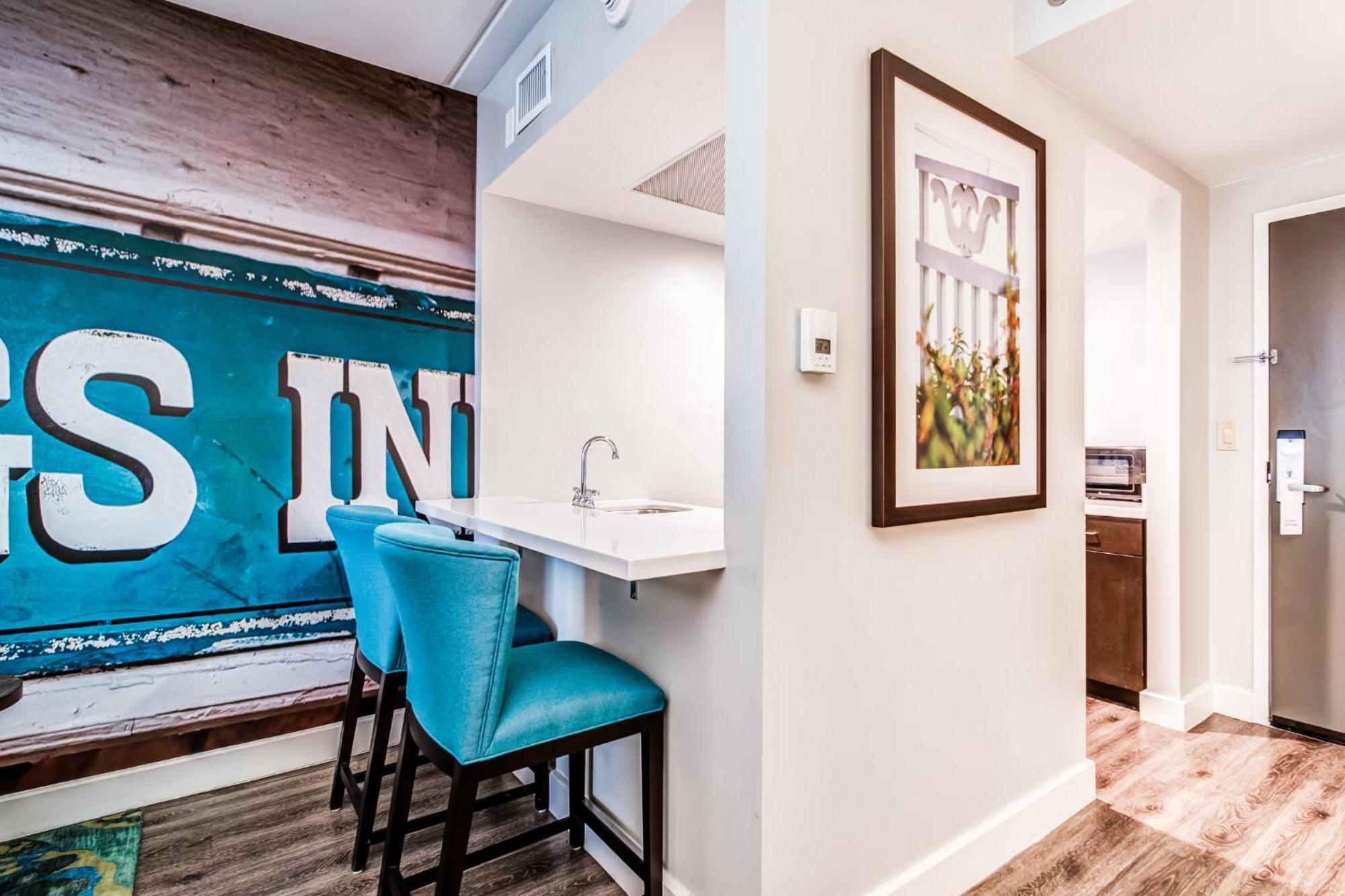Hotel Indigo Atlanta Vinings By Ihg Smyrna Exterior foto